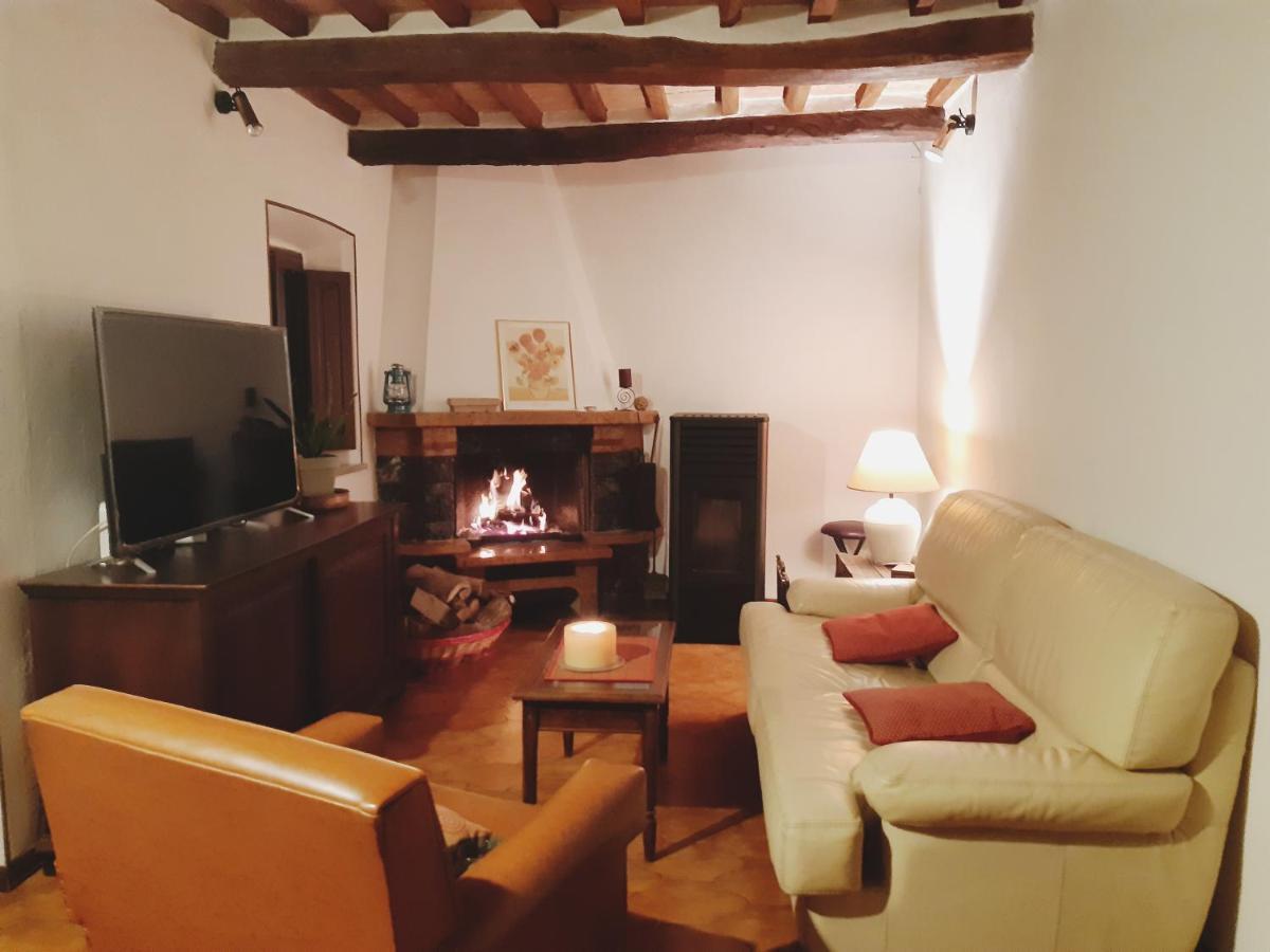 Casa Il Girasole Pitigliano Apartment Luaran gambar