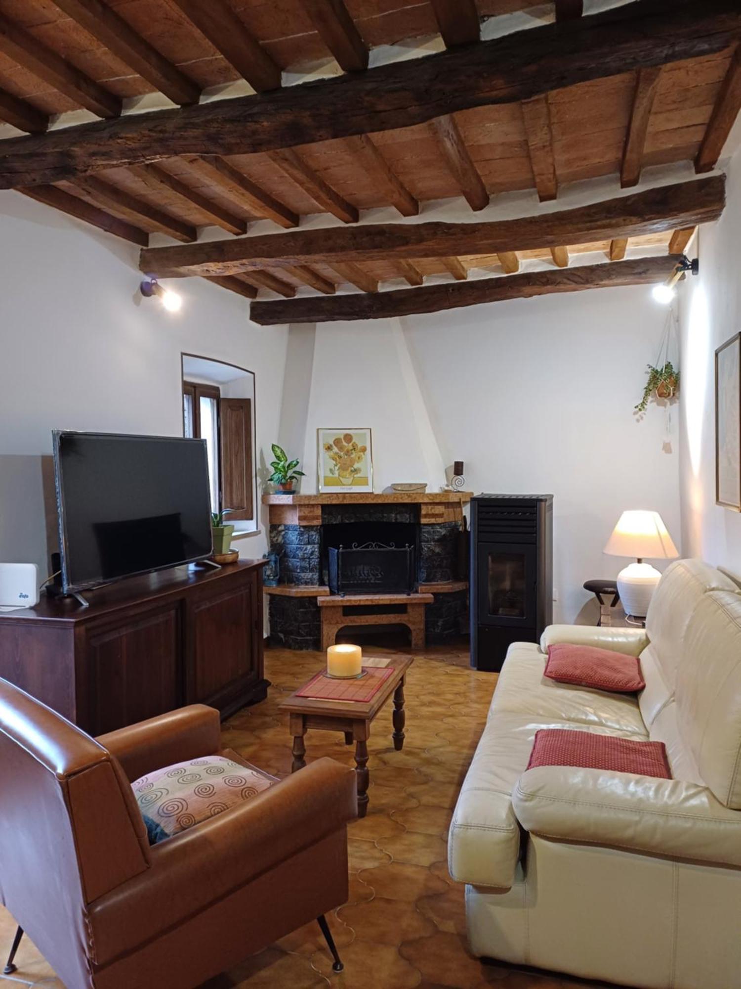 Casa Il Girasole Pitigliano Apartment Luaran gambar