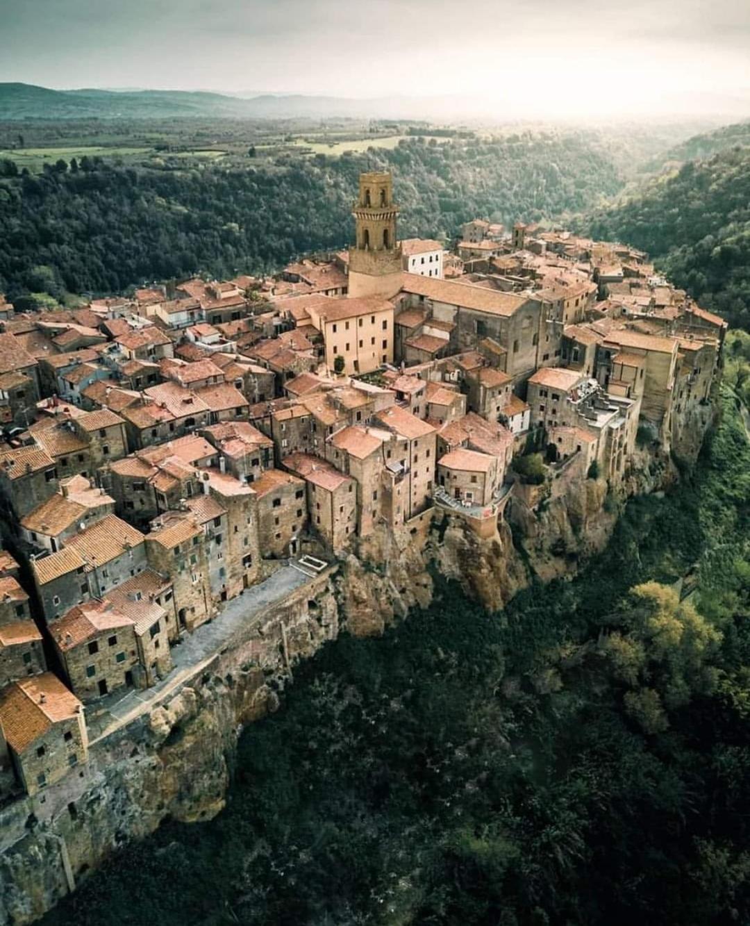 Casa Il Girasole Pitigliano Apartment Luaran gambar